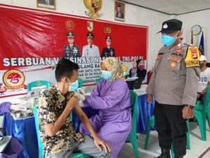 Polres Tubaba berenergi dengan Dinas Kesehatan melaksanakan Vaksinasi Dosis ke-2 secara serentak