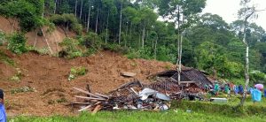 Korban Tanah Longsor Satu Keluarga Di Pesisir Barat Telah Dievakuasi