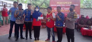 Ketua Umum KONI Tanggamus, Dewi Handajani Resmikan Klub Snipers Basketball Akademi..!!