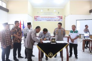 Penandatangan Perjanjian, Menjaga Dan Mempererat Hubungan Antara PGRI Lampung Timur Dengan Polres Lampung Timur