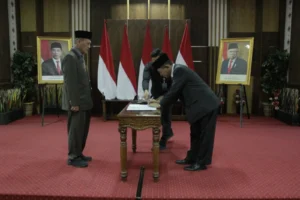 Perdana Qudrotul Ikhwan Lantik 32 Pejabat Eselon III dan IV.