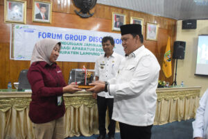 Wabup Lamtim Meresmikan Program Perlindungan Jaminan Sosial Bagi Aparatur Desa Se-Lampung Timur