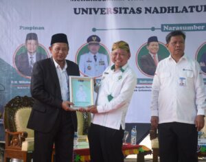 Dawam Rahardjo Berharap Mahasiswa Lulusan UNU Lampung Dapat Membantu Pemerintah Dalam Meningkatkan SDM