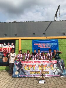 Bantai Tuan Rumah, Tim Futsal Putri Razio FC Juara 1