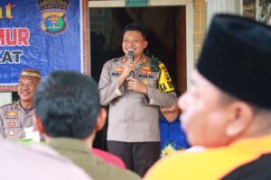 Jum’at Curhat, Kapolres Lampung Timur Mendengarkan Keluhan Masyarakat