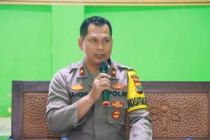 Waka Polres Lampung Timur, Duduk Bersama Masyarakat Braja Selebah