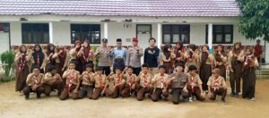 Polsek Sekincau Polres Lampung Barat Sambangi  SMP Negeri 3 Sekincau