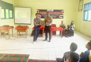 Gelar Police Goes To School di SMP Negeri 2 Banjar Baru, AKP Khoirul Harapkan Ini Kepada Para Pelajar