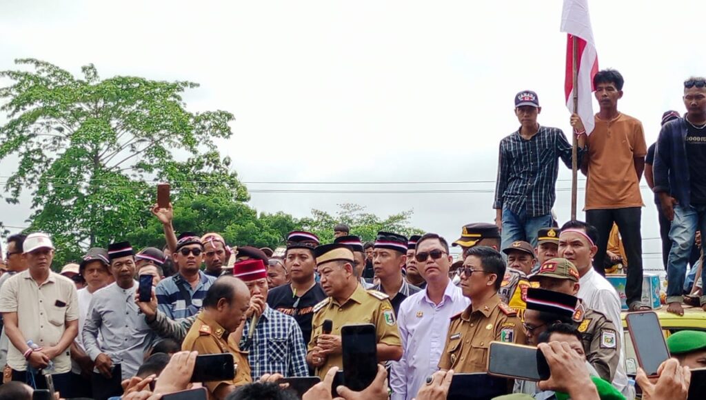 Foto, Bupati Lampung Timur 