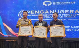 Polres Tulang Bawang Raih Predikat Terbaik 1 Yanlik Tahun 2024 Dari Ombudsman RI